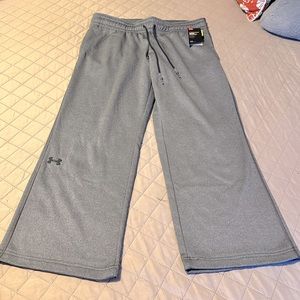 SOLD!!! Women’s Under Armour Storm 1 Loose Fit Gray Sweatpants